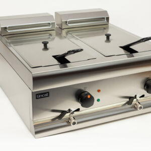 Lincat Silverlink 600 DF66 Electric Counter-top Twin Tank Fryer – view 2