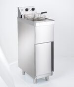 Parry NPSPF single tank electric pedestal fryer, front view